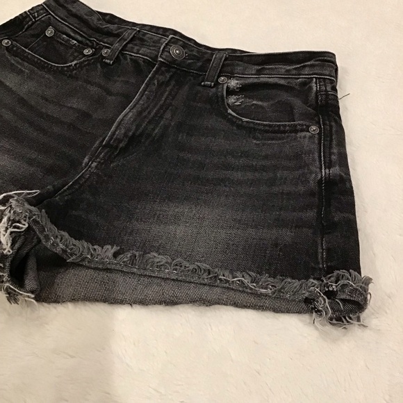 American Eagle 2 Super Hi-Rise Festival Denim Shorts Women’s Faded Black 2020 - Picture 3 of 10
